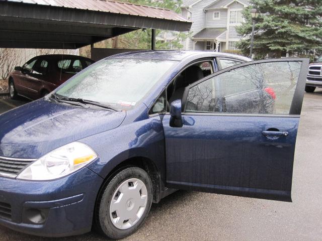 Nissan Versa 2008 photo 2