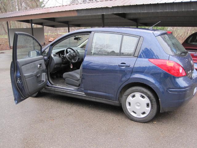Nissan Versa 2008 photo 3