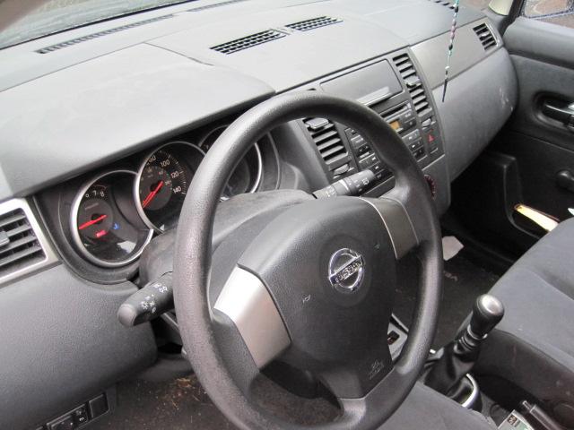 Nissan Versa 2008 photo 4