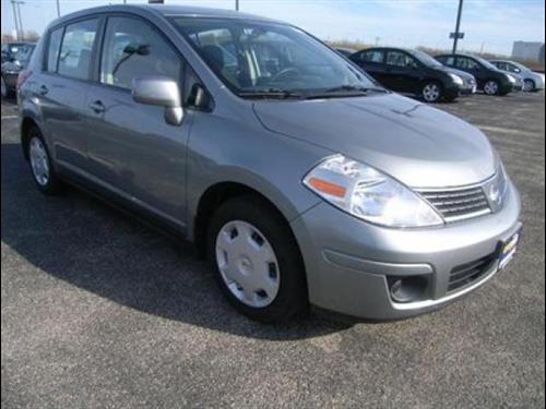 Nissan Versa XR Other
