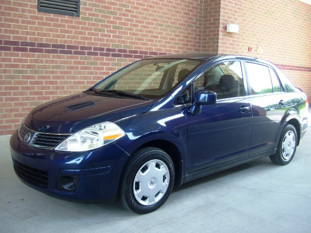 Nissan Versa 2008 photo 5