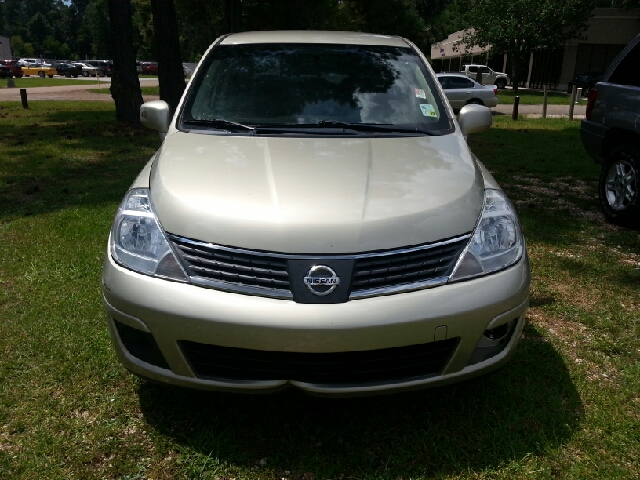 Nissan Versa 2008 photo 4