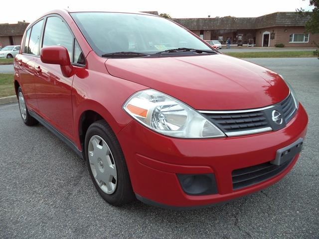 Nissan Versa 2009 photo 1
