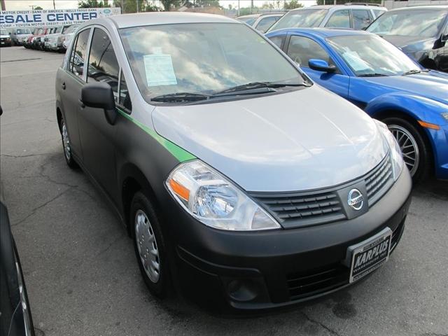 Nissan Versa Unknown Sedan