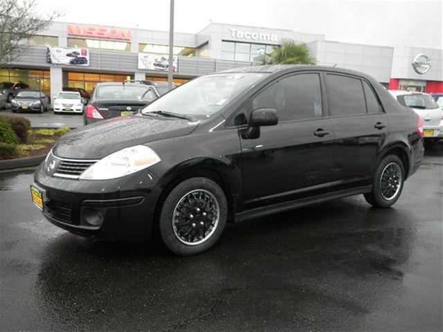 Nissan Versa 2009 photo 4