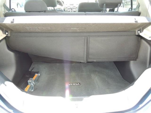 Nissan Versa 2009 photo 19