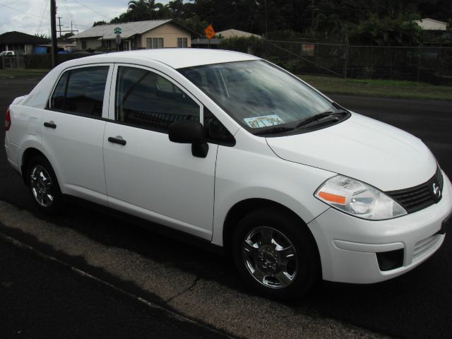 Nissan Versa 2009 photo 3