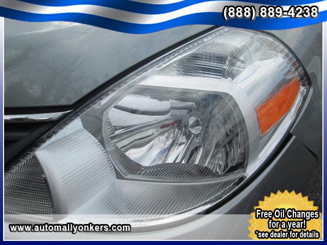 Nissan Versa 2009 photo 5