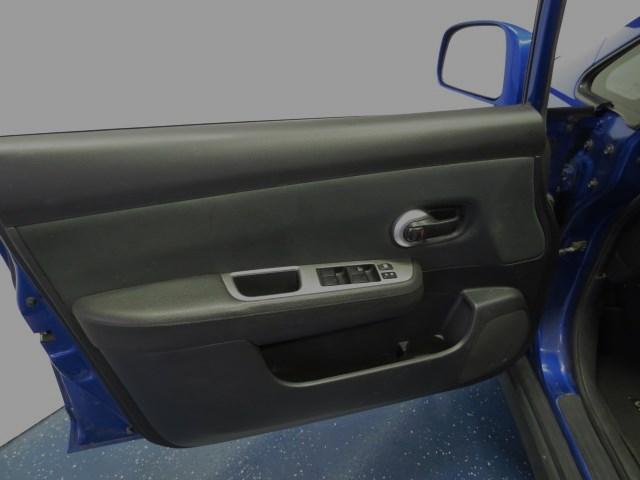 Nissan Versa Sportxcab Crew Cab Hatchback