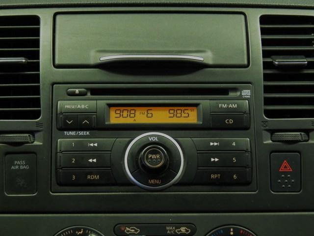 Nissan Versa 2009 photo 16