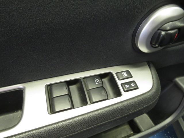 Nissan Versa 2009 photo 3