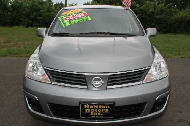 Nissan Versa 2009 photo 3