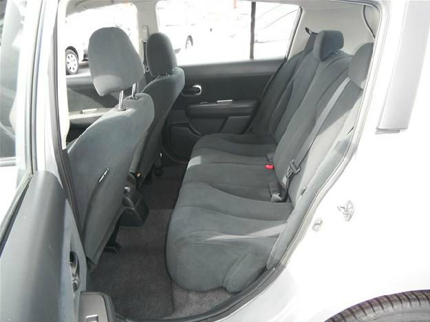 Nissan Versa Sportxcab Crew Cab Hatchback