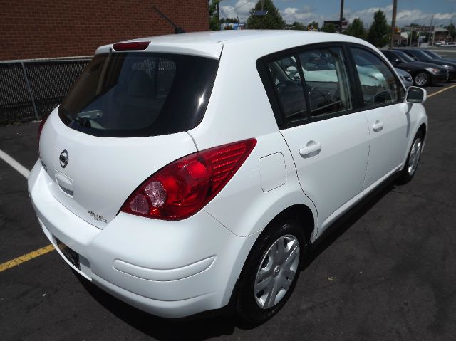 Nissan Versa ONE Owner Black Beauty Hatchback