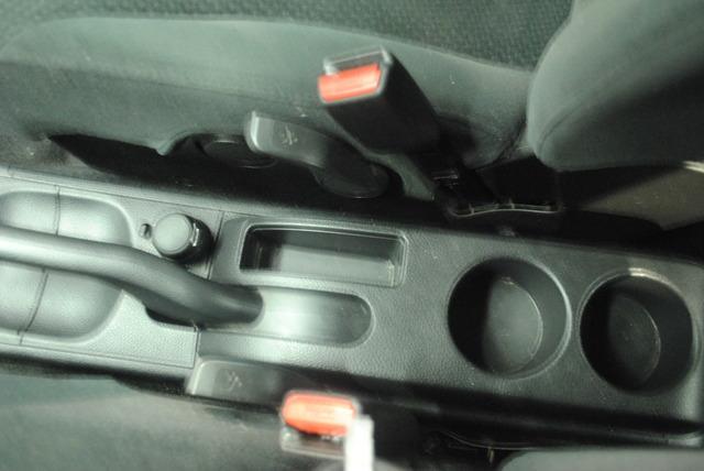 Nissan Versa 2011 photo 13