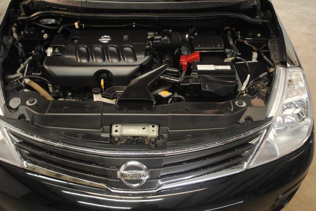 Nissan Versa 2011 photo 19