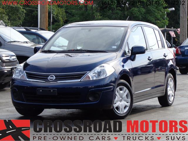 Nissan Versa 2012 photo 1