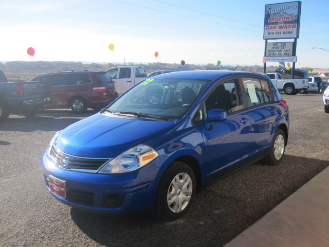 Nissan Versa 2012 photo 1