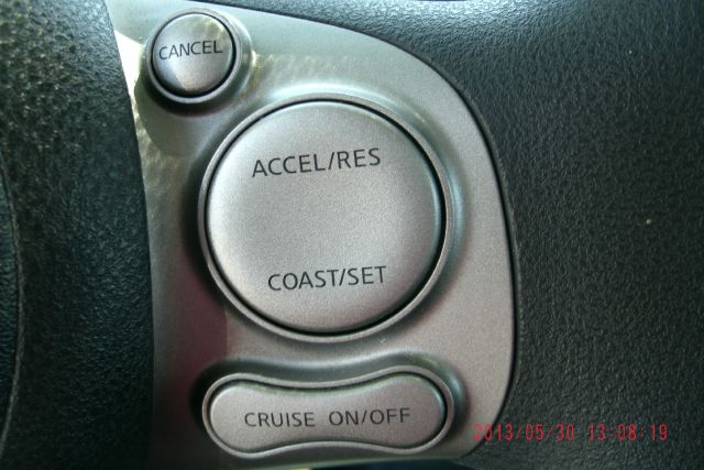 Nissan Versa 2012 photo 13