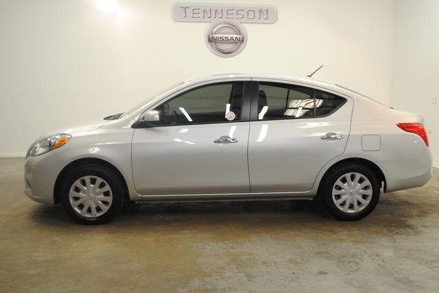 Nissan Versa 2012 photo 22