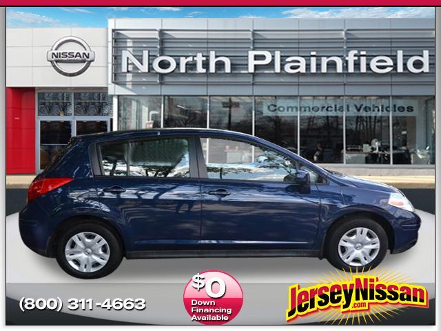Nissan Versa 2012 photo 3