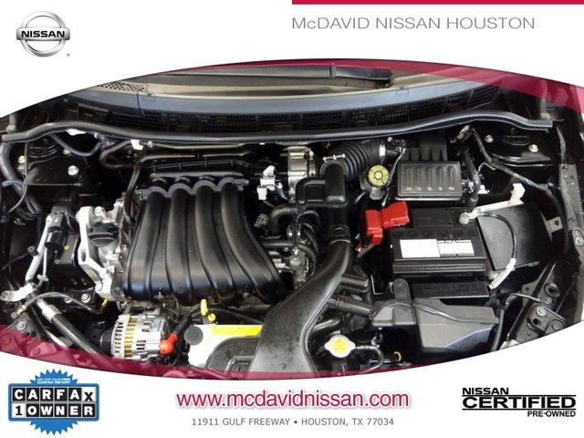 Nissan Versa 2012 photo 2