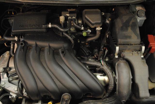 Nissan Versa 2012 photo 26