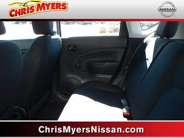 Nissan Versa Note 2014 photo 4