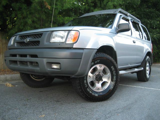 Nissan Xterra 2000 photo 2
