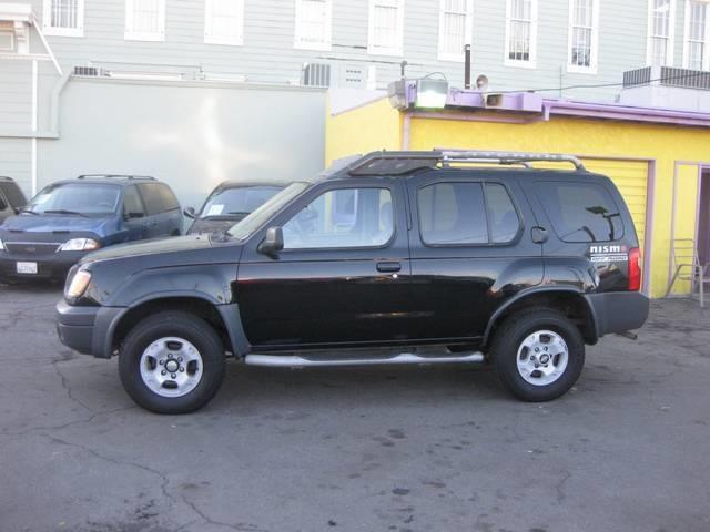 Nissan Xterra SE SUV