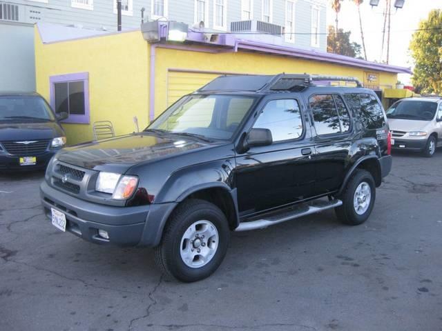 Nissan Xterra 2000 photo 2