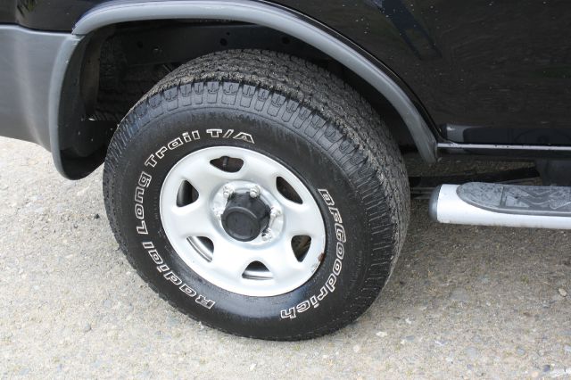 Nissan Xterra 2000 photo 6