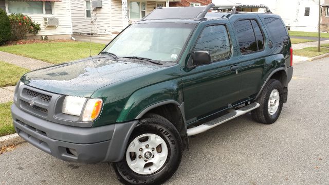 Nissan Xterra 2000 photo 1