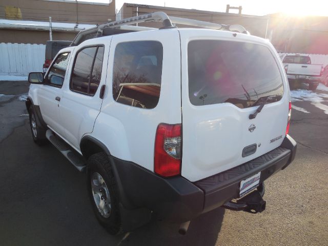 Nissan Xterra 2000 photo 3