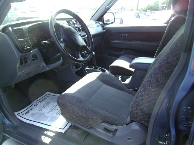 Nissan Xterra 2000 photo 2
