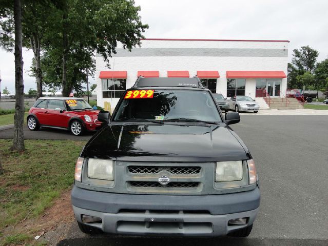 Nissan Xterra 2000 photo 1