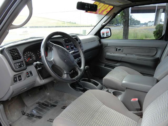 Nissan Xterra 2000 photo 4
