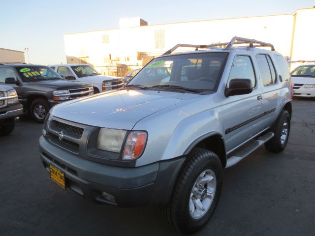Nissan Xterra 2001 photo 2