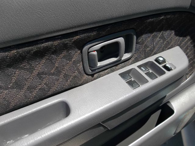 Nissan Xterra 2001 photo 18