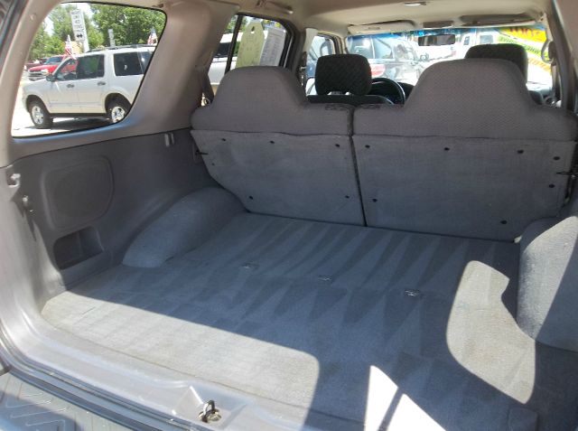 Nissan Xterra 2001 photo 8