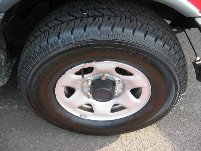 Nissan Xterra 2001 photo 34