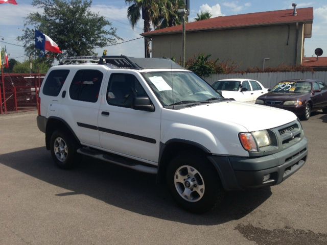 Nissan Xterra 2001 photo 2