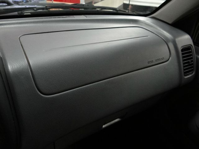 Nissan Xterra 2001 photo 14