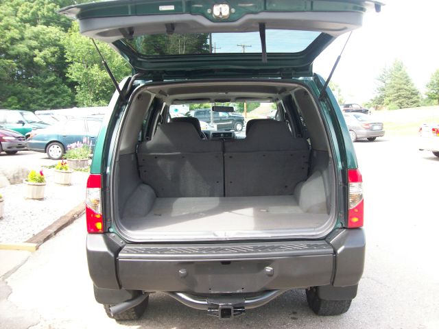 Nissan Xterra AWD W/leatherroof (7pass) SUV