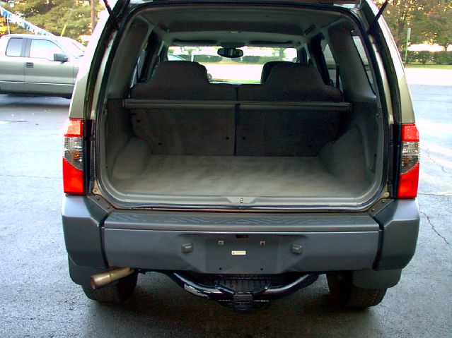 Nissan Xterra AWD W/leatherroof (7pass) SUV