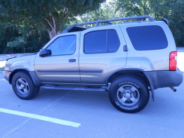 Nissan Xterra 2002 photo 2