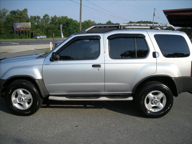 Nissan Xterra 2002 photo 2