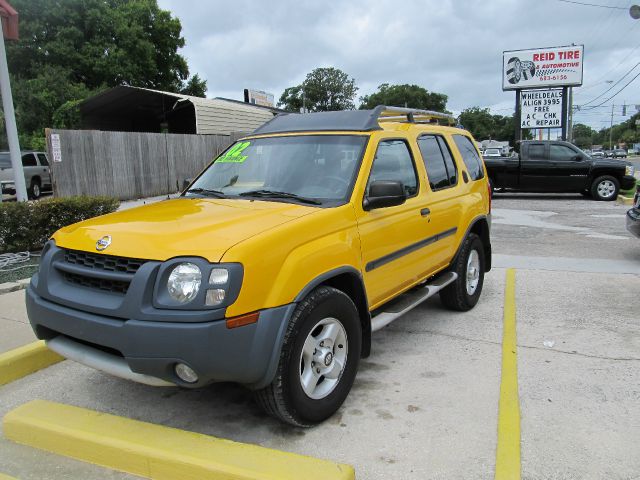 Nissan Xterra 2002 photo 2