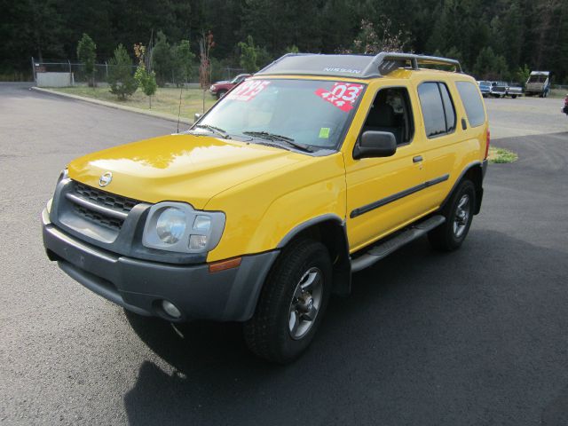 Nissan Xterra AWD W/leatherroof (7pass) SUV