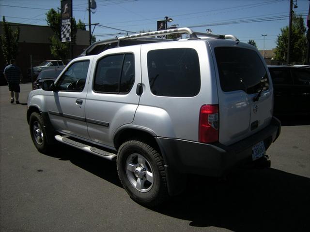 Nissan Xterra 2004 photo 2